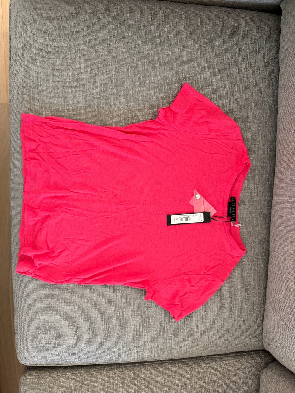 Alice & Olivia Hot pink tee